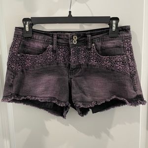 L.E.I. Ashley Lowrise Shorts-Size 5